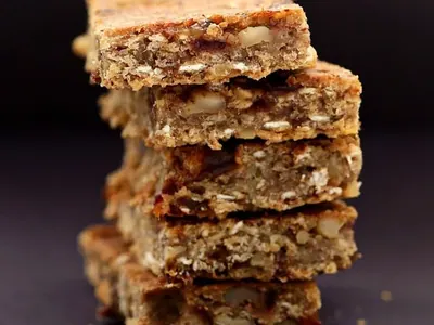 Banana Nut Snack Bars
