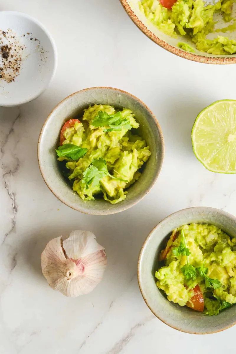 Fresh Tomato Guacamole