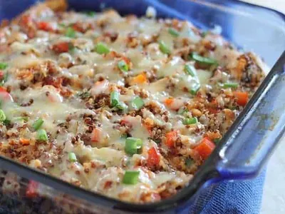 Cheddar Chicken Quinoa Bake