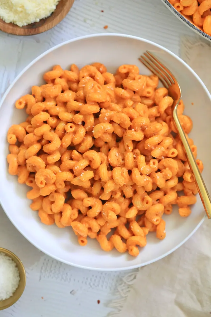 Creamy Roasted Red Pepper Pasta