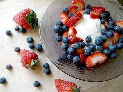 Greek Yogurt and Berries