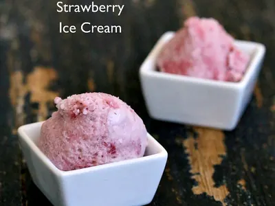 Chunky Strawberry Ice Cream
