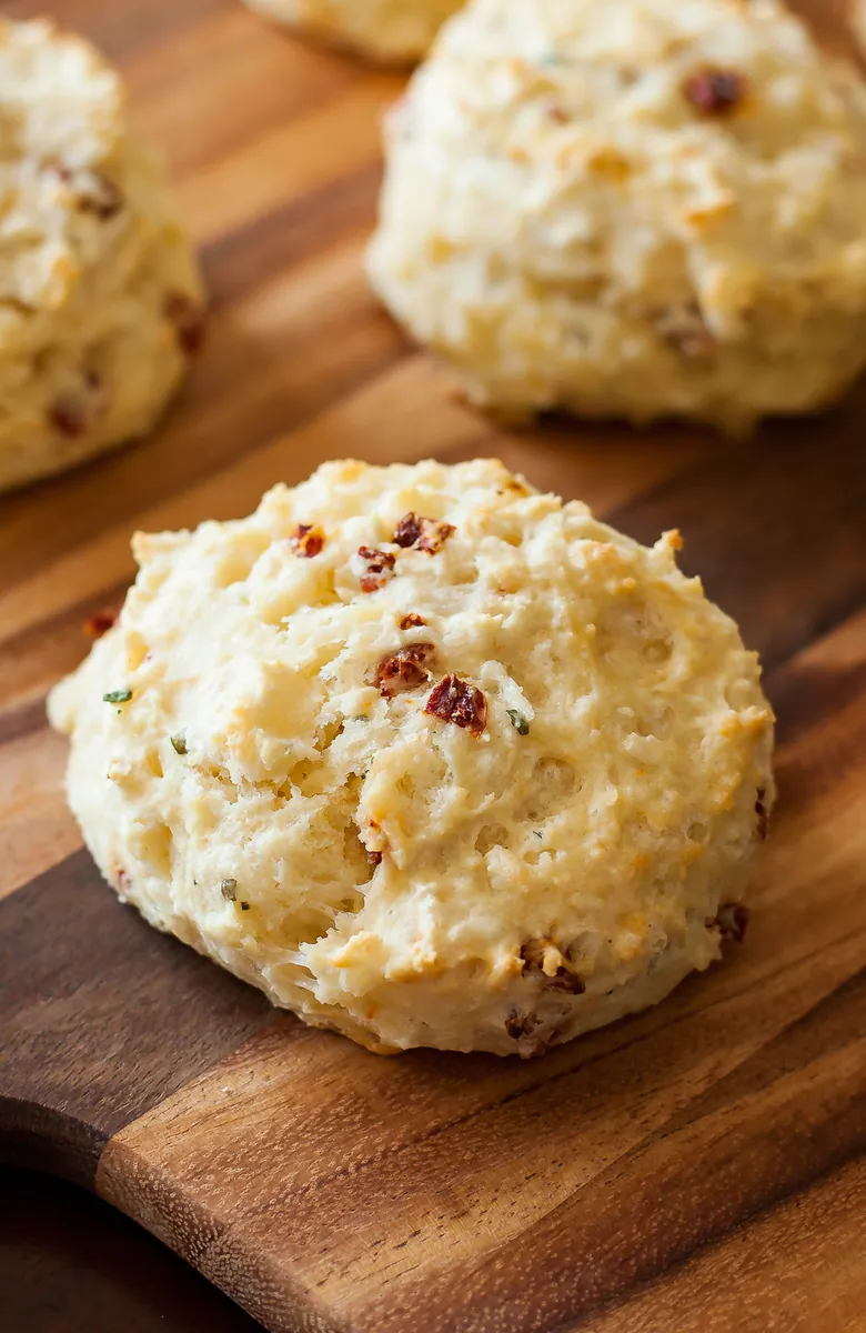 Asiago Sun-Dried Tomato Biscuits