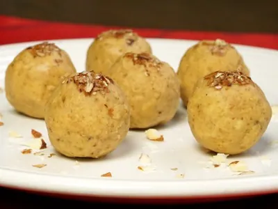 Besan Ladoo
