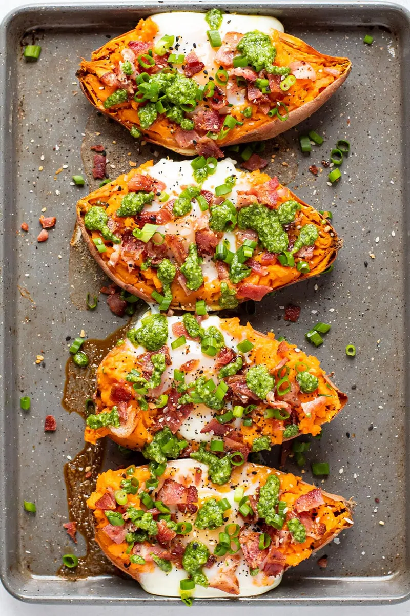 Breakfast Stuffed Sweet Potatoes