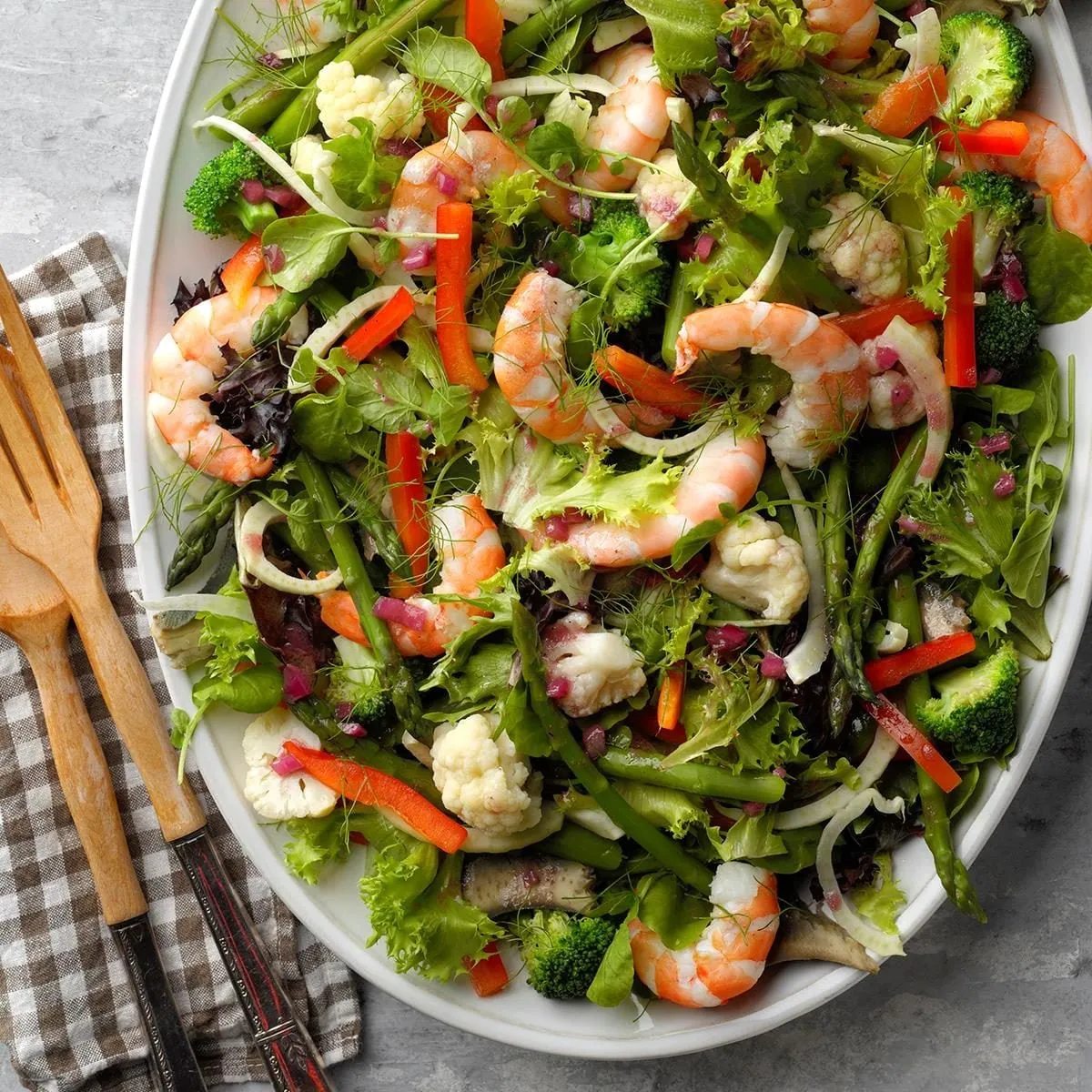Green Salad with Shrimp