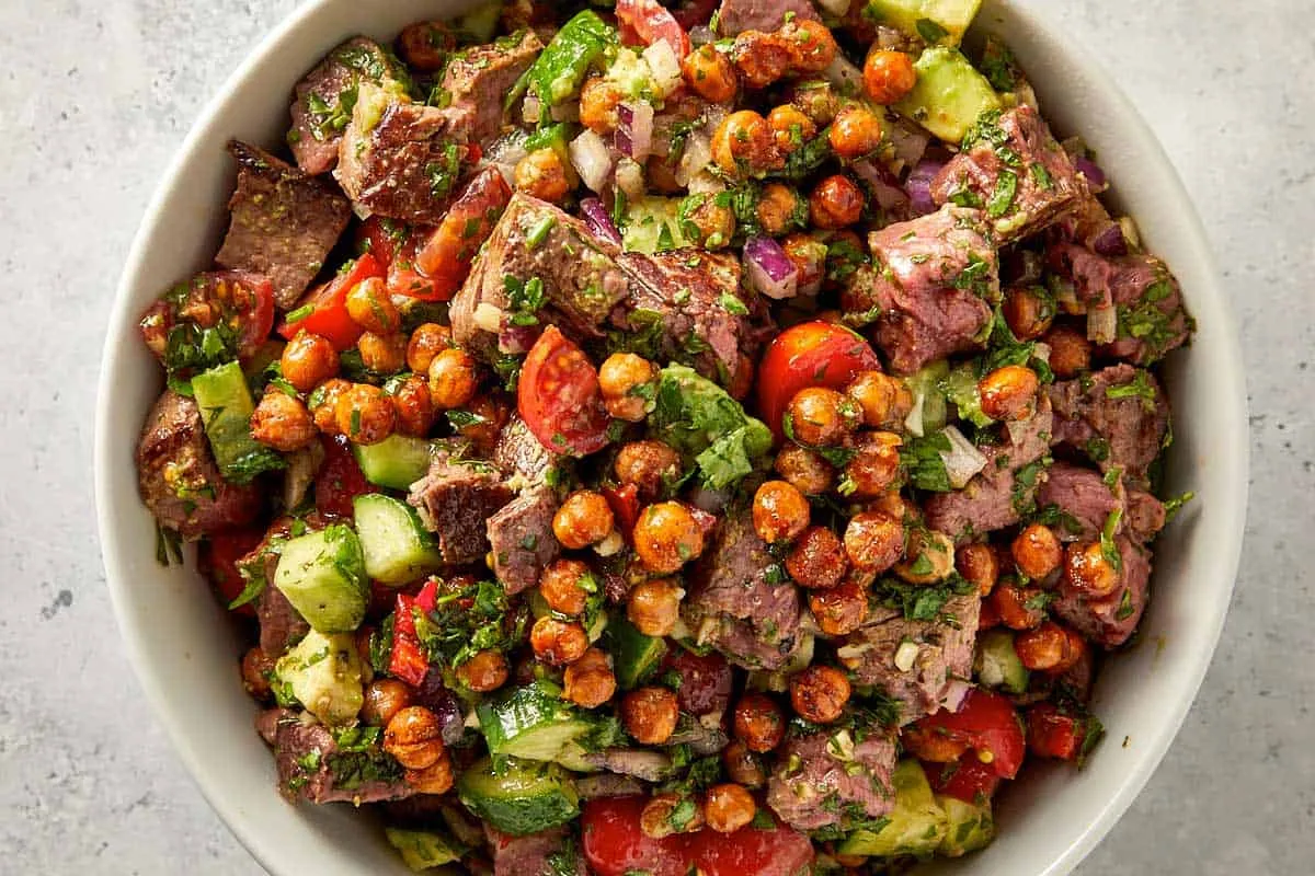 Steak Chickpea Salad