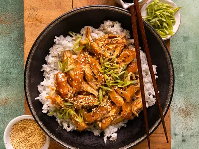 Slow Cooker Teriyaki Chicken with garlic