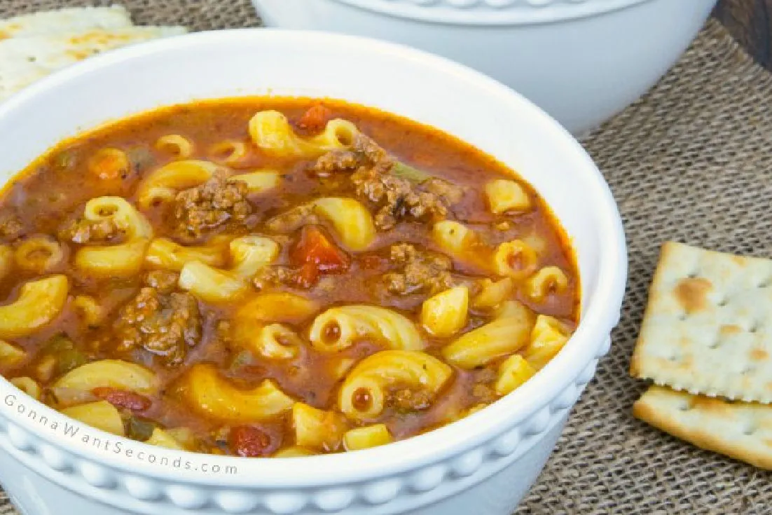 Beef Tomato Macaroni Soup