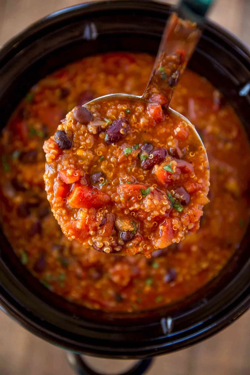 Slow Cooker Quinoa Chili