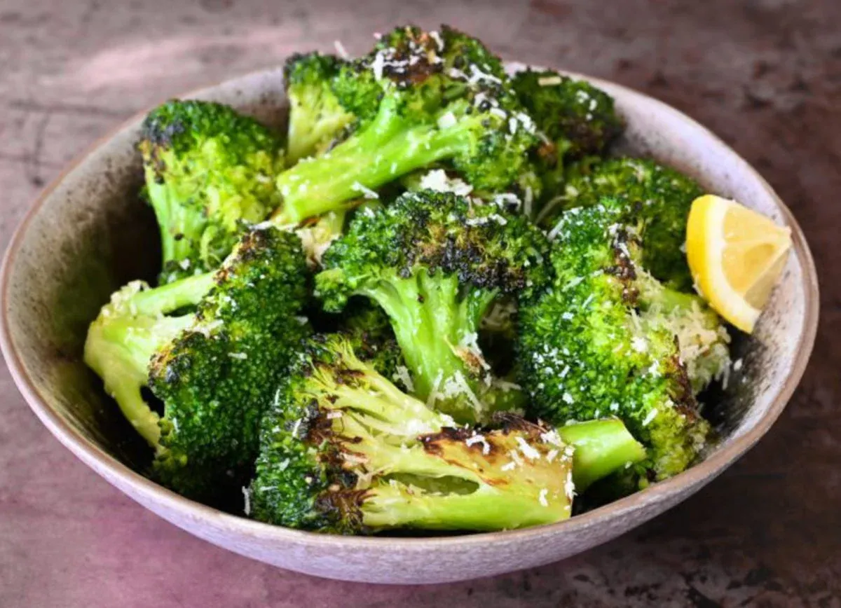 Garlicky Roasted Broccoli