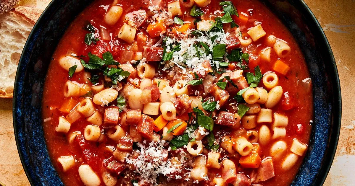 Pasta e Fagioli with prosciutto
