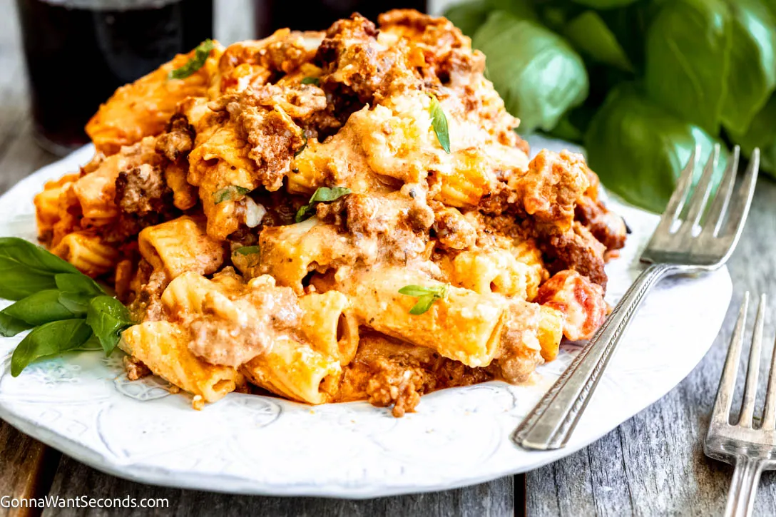 Baked Rigatoni with ground beef