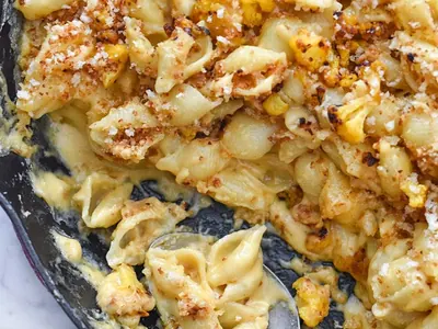 Skillet Cauliflower Mac and Cheese