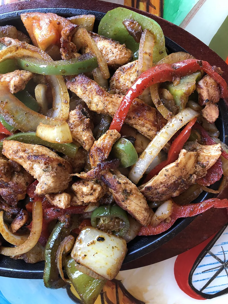 Chicken fajita skillet with peppers