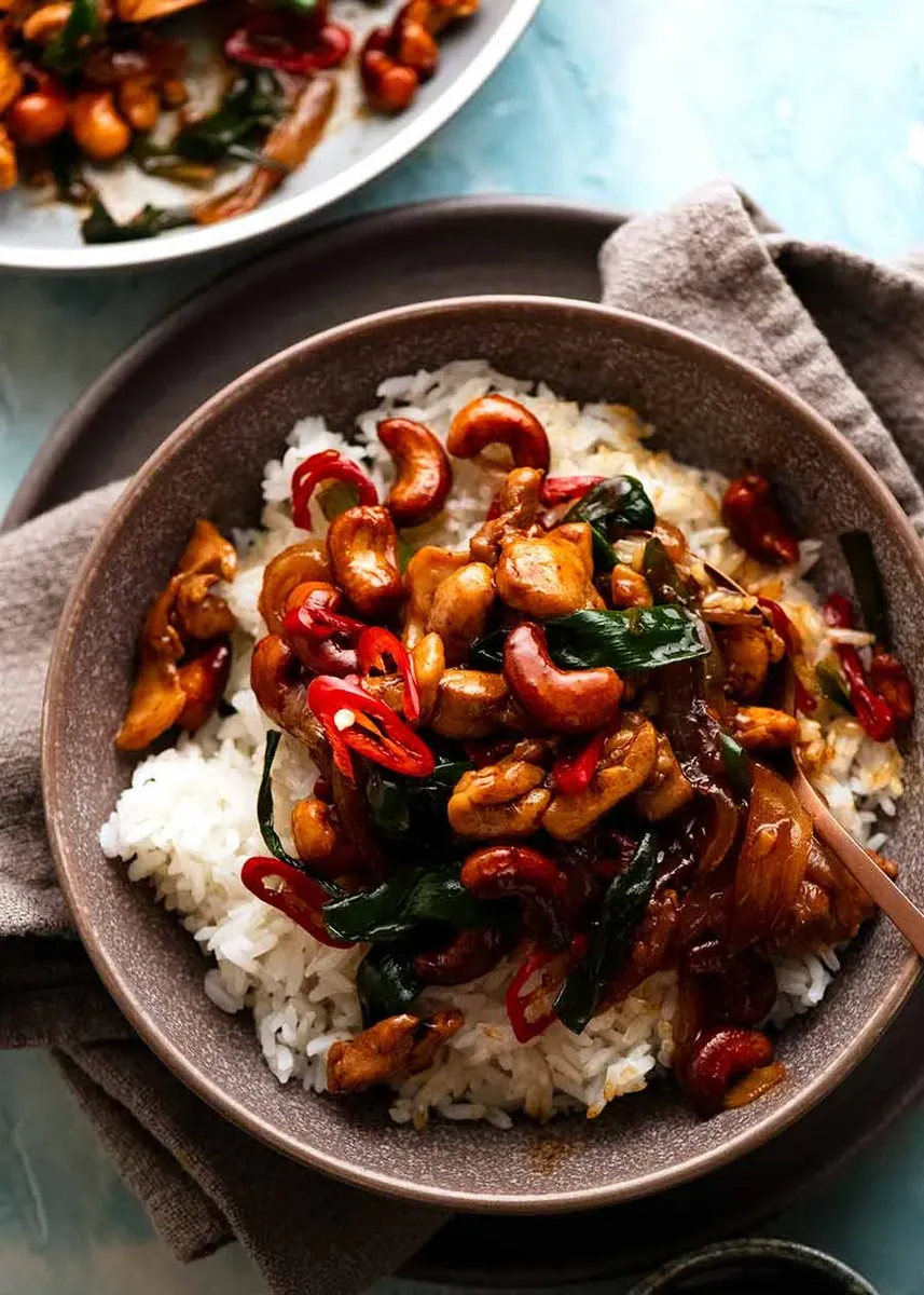 Thai Cashew Chicken Stir-Fry