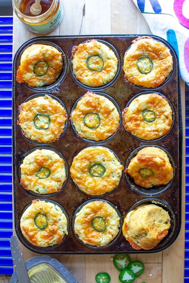 Cheddar Jalapeño Cornbread Muffins