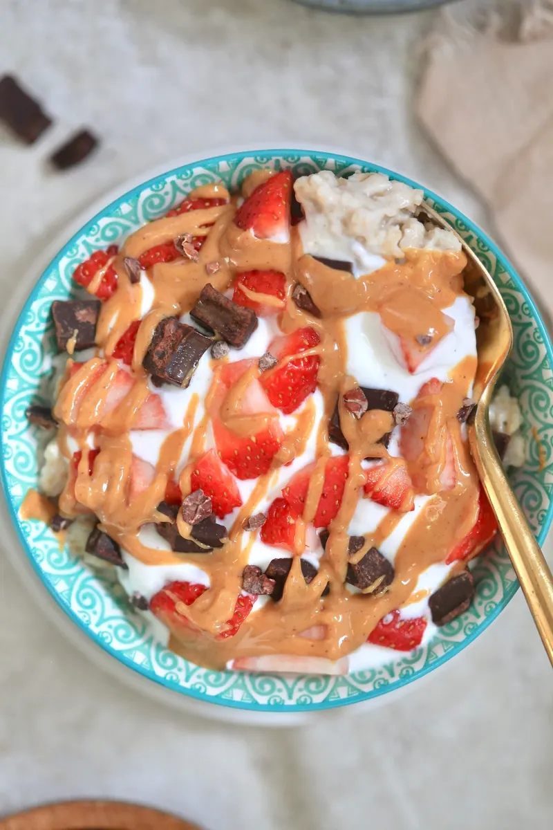 Greek Yogurt Oatmeal