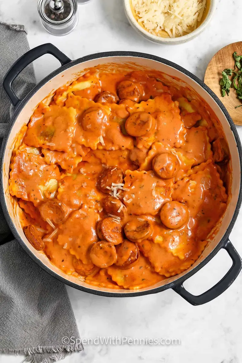 Ravioli with Tomato Cream