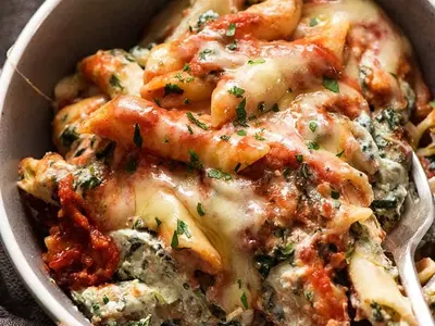 Spinach and Ricotta Pasta Bake