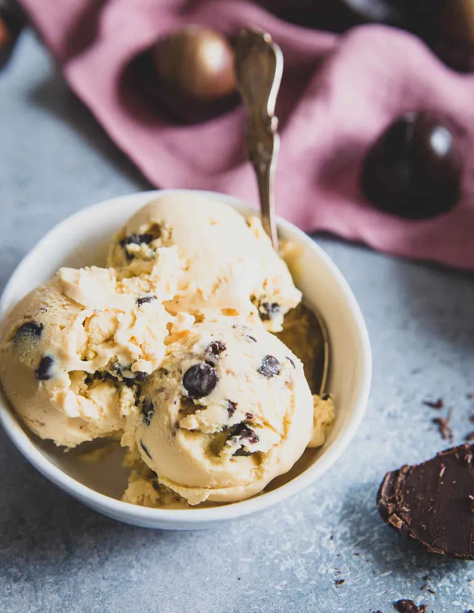 Irish Cream Chocolate Chip Ice Cream