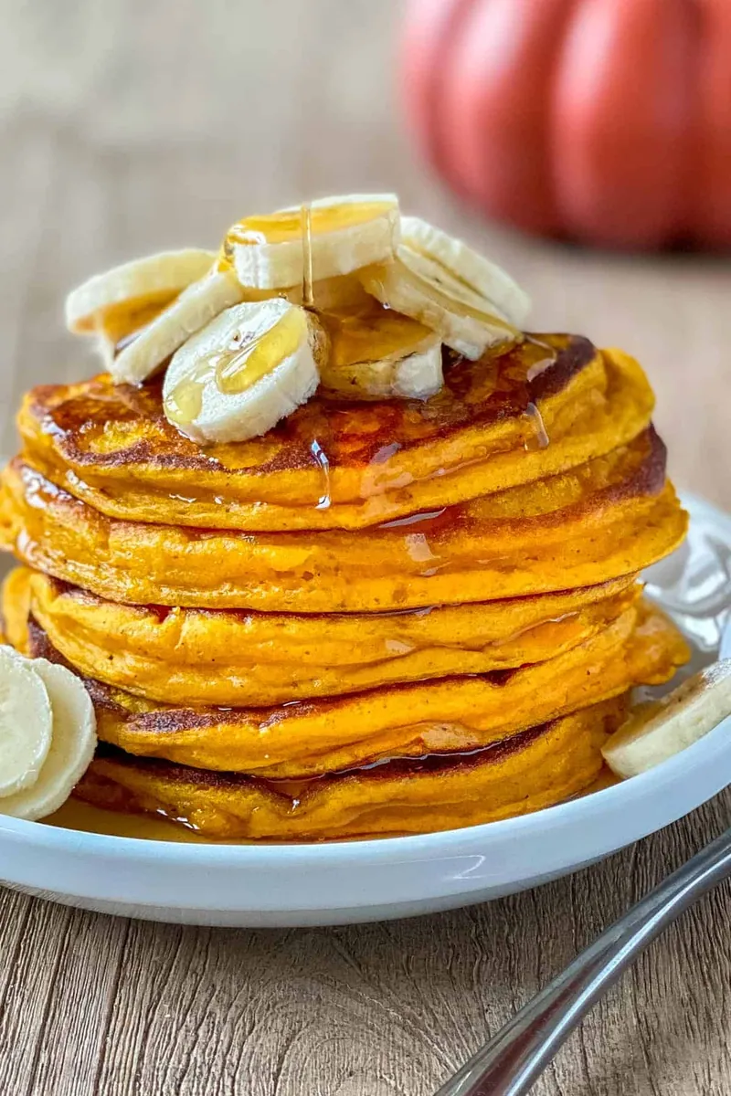 Pumpkin Pancakes (6 servings)