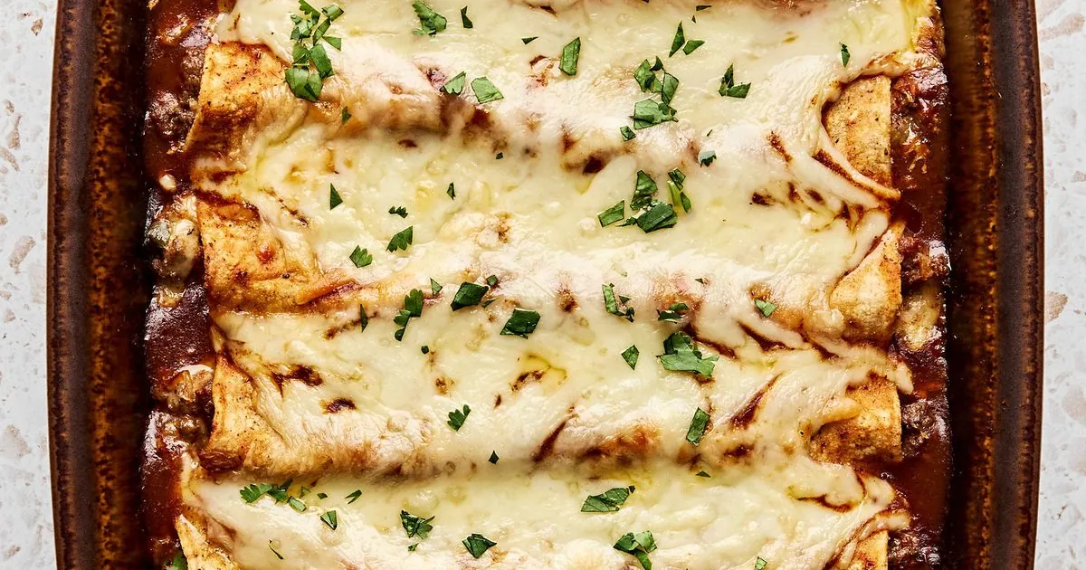 Red Beef Enchiladas with ground beef
