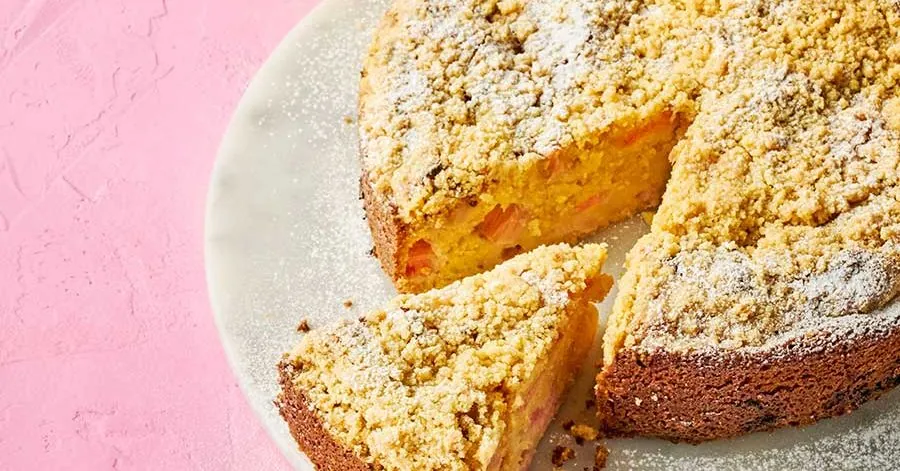 Rhubarb Custard Crumble Cake