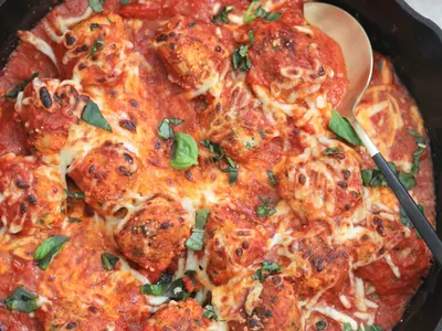 Chicken Parmesan Meatballs with mozzarella