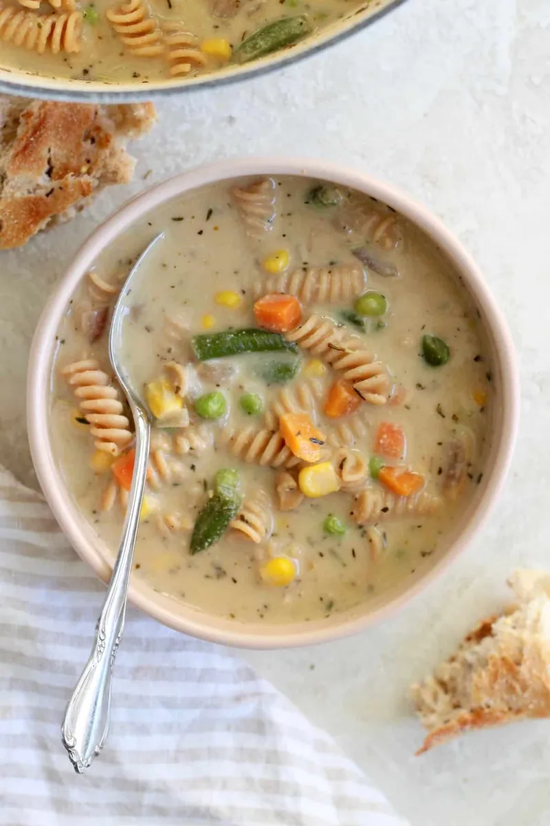 Creamy Vegetable Pasta Soup