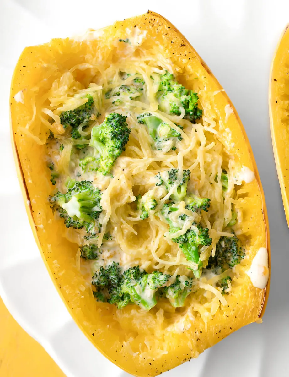 Cheesy Broccoli Spaghetti Squash
