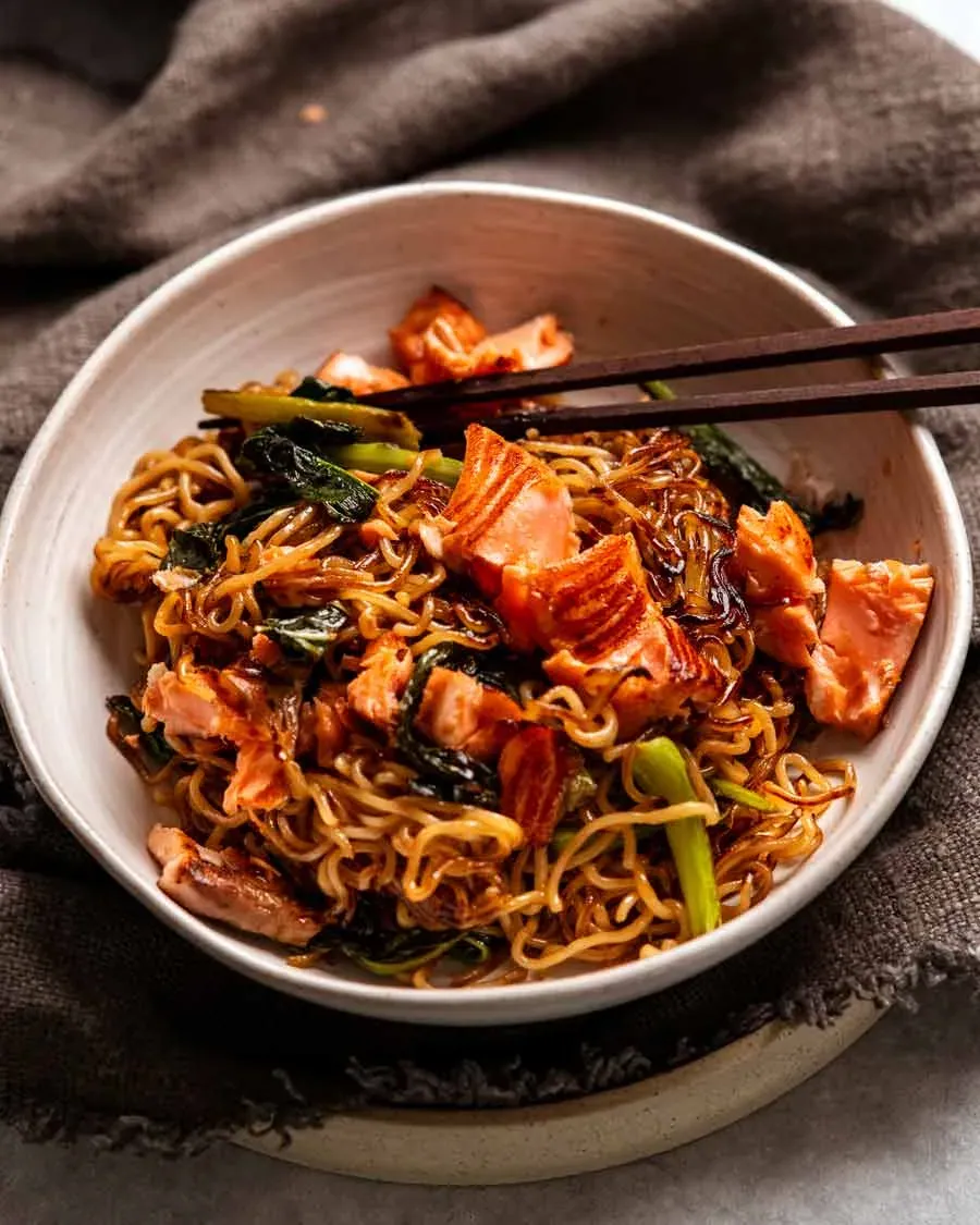 Teriyaki Salmon Noodles