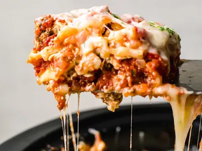 Slow Cooker Lasagna
