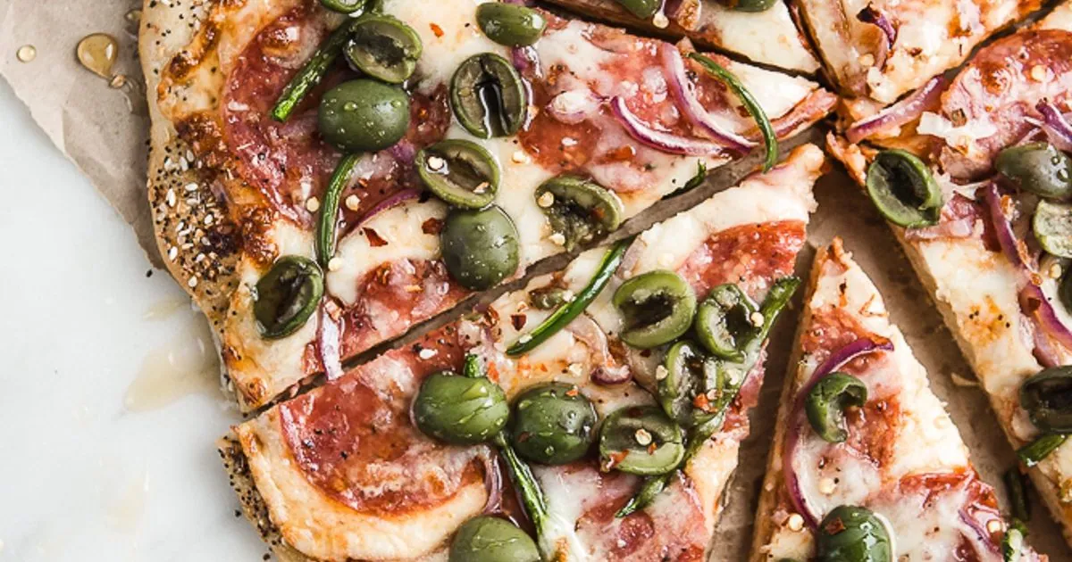 Salami Jalapeno Olive Pizza