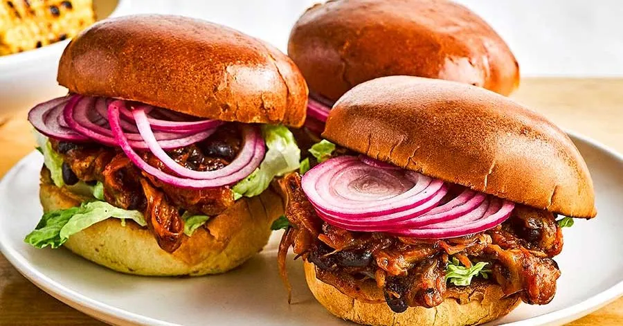 Pulled Aubergine Black Bean Burgers