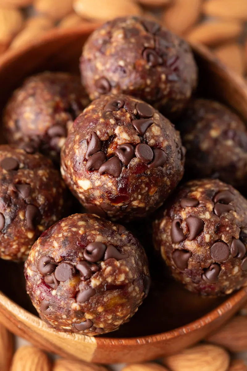 Chocolate Cherry Energy Bites