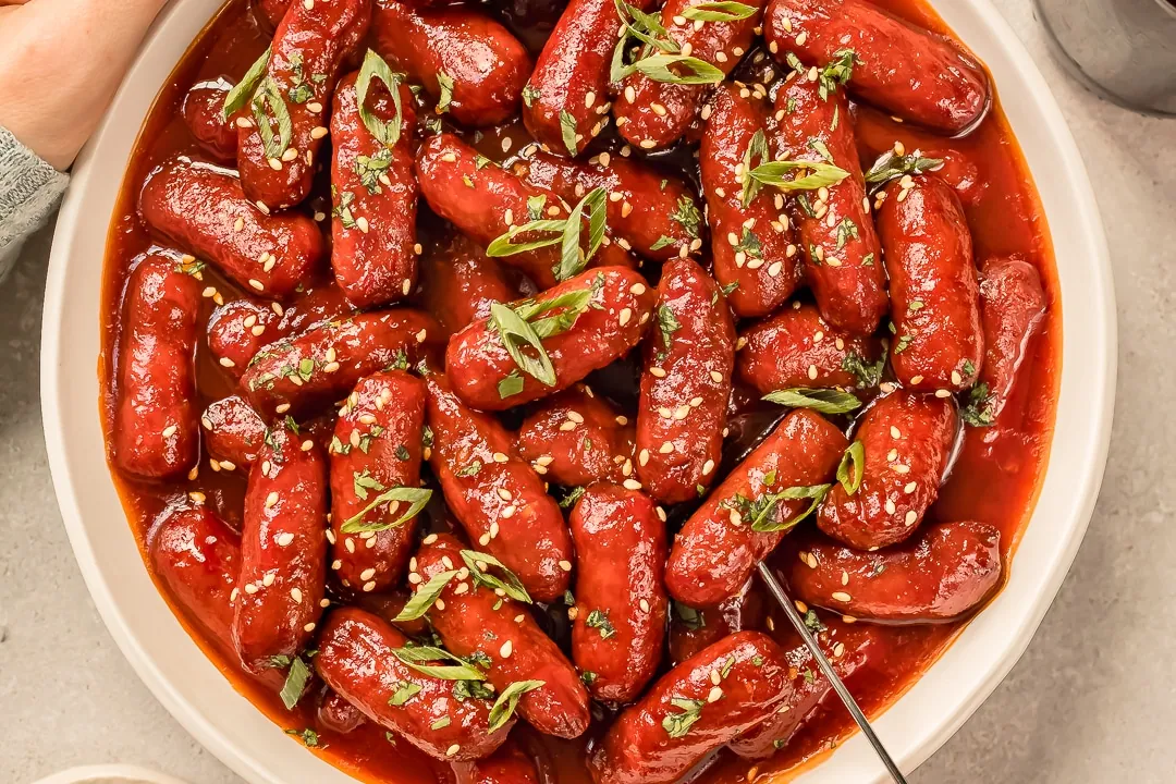 Slow Cooker Cocktail Sausages with bell peppers