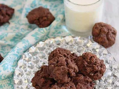 Dark Chocolate Amaretto Cookies