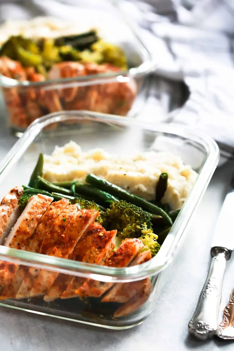 Spicy Chicken Meal Prep Bowls