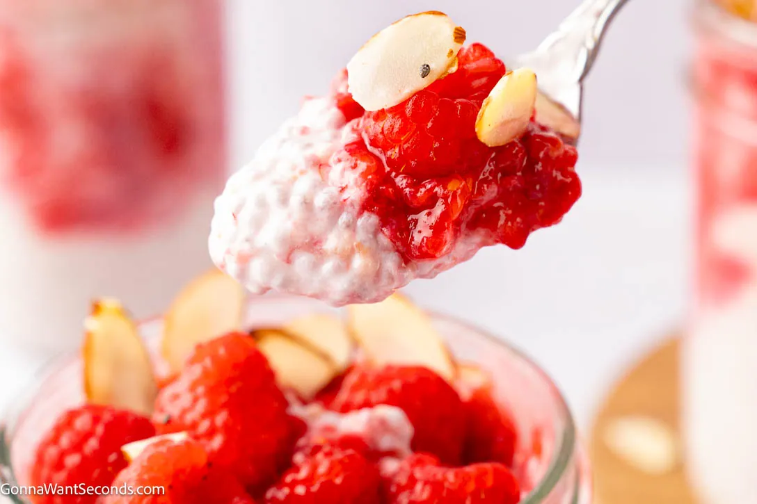 Raspberry Chia Pudding