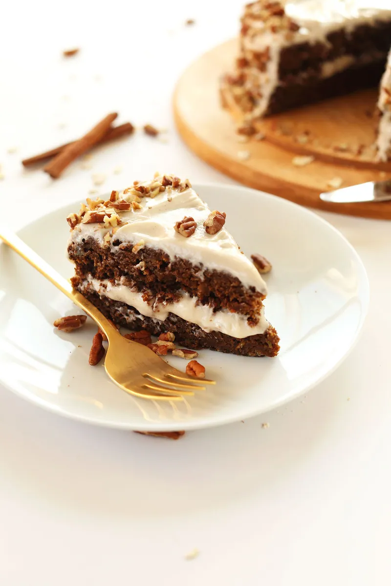 Apple Gingerbread Cake