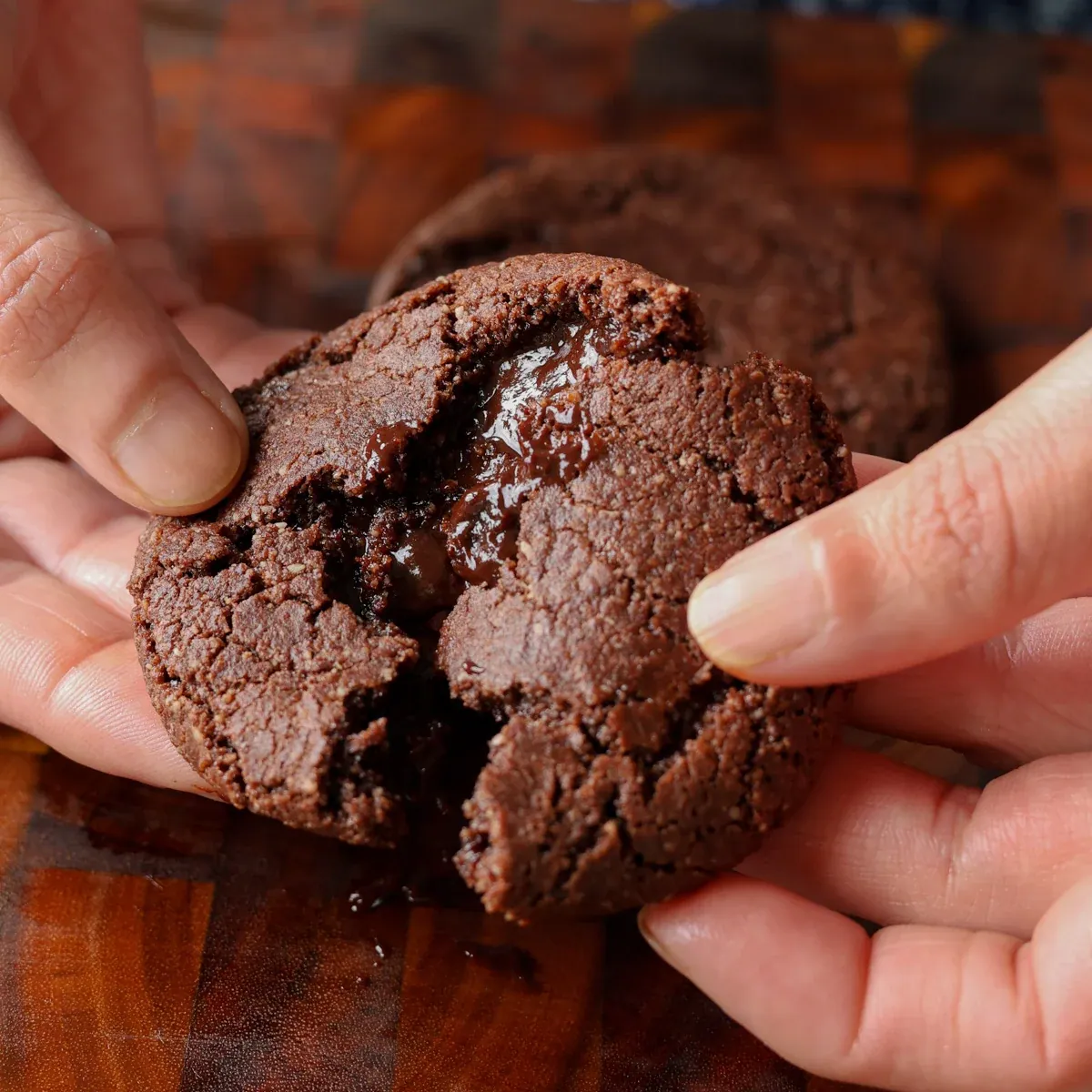 Lava Cookies