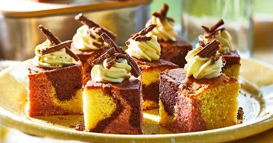 Neapolitan Traybake