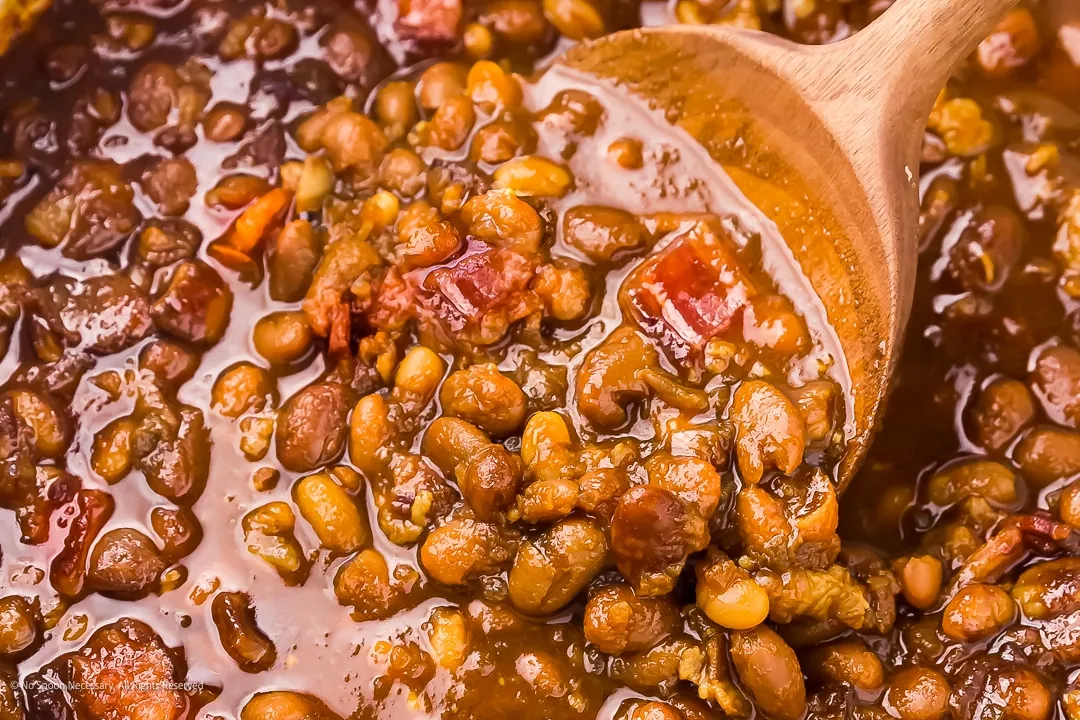 Baked Beans with Bacon with dried fruit and raisins