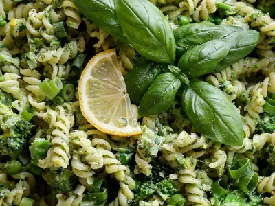 Green Leek and Pea Pasta