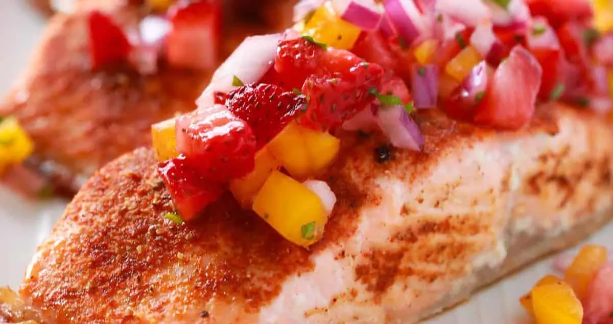 Cajun Salmon with Salsa
