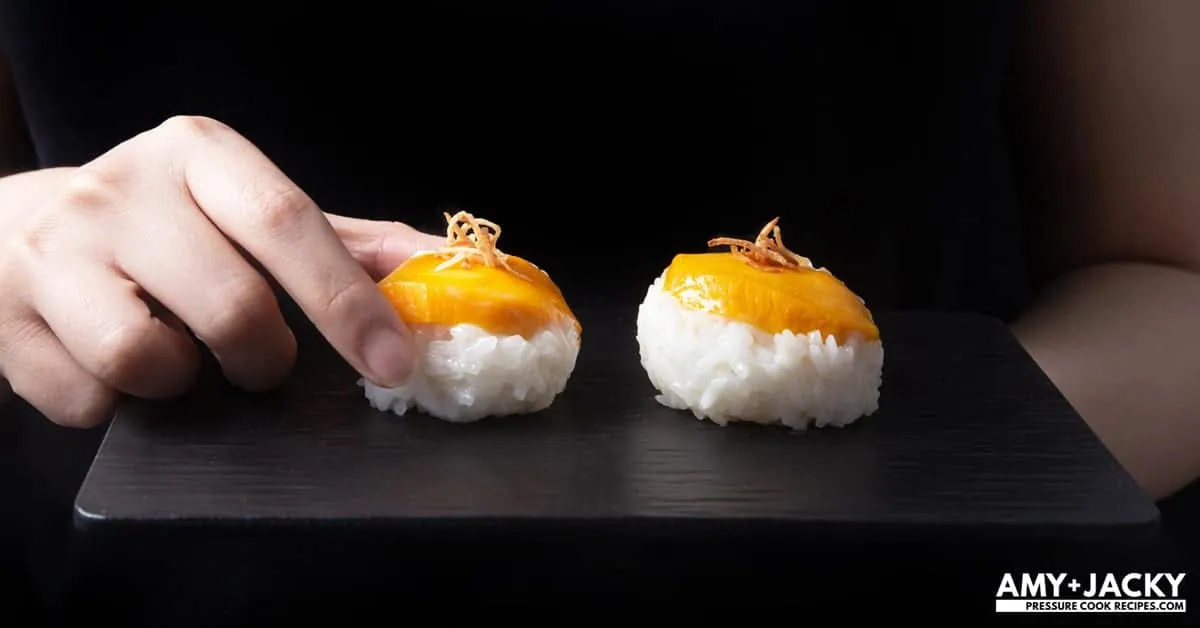 Instant Pot Mango Sticky Rice
