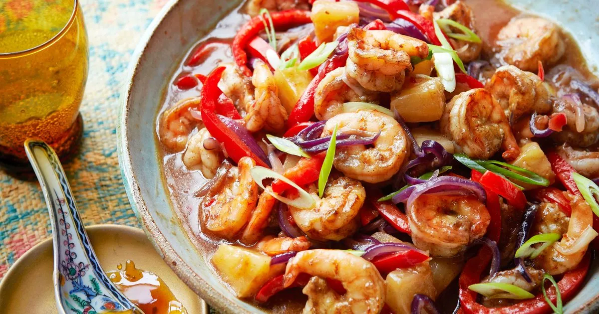 Red Sweet and Sour Prawns