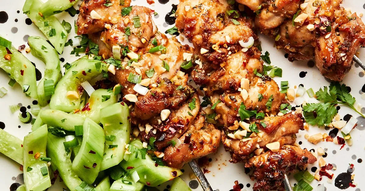 Peanut Sauce Chicken Skewers