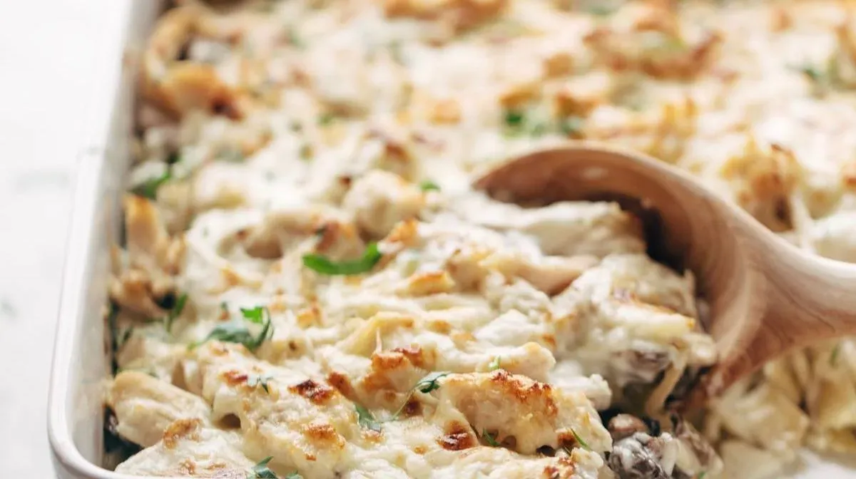 Chicken Tetrazzini (8 servings)